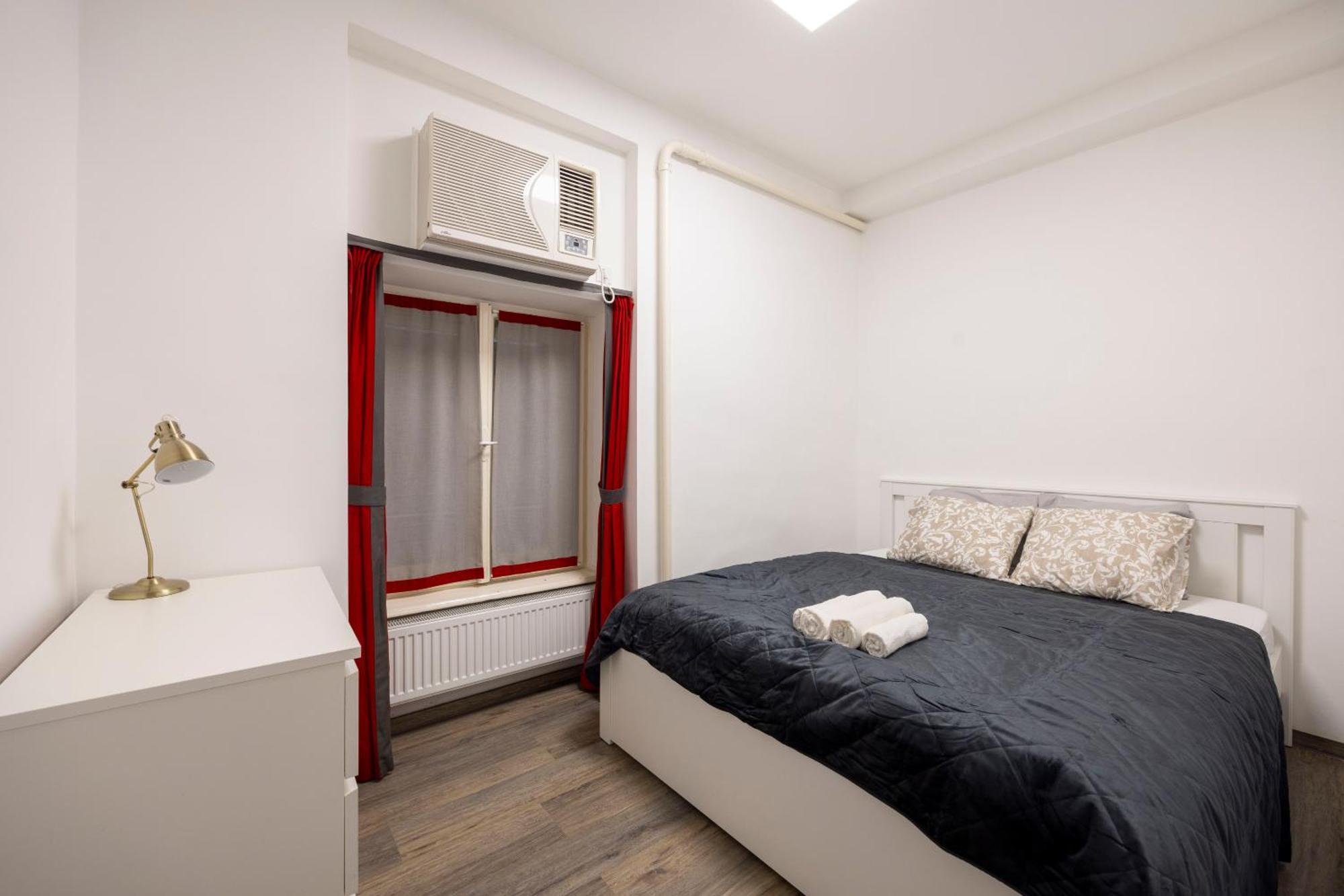 Deluxe Central Elizabeth Residence W/ 4Bedrm, 2Bathrm, 1Lvngrm Budapest Luaran gambar