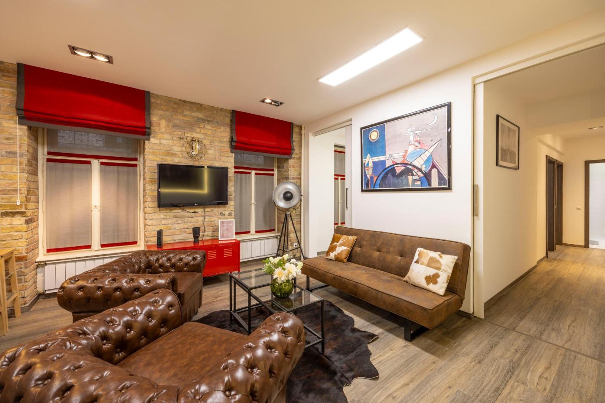 Deluxe Central Elizabeth Residence W/ 4Bedrm, 2Bathrm, 1Lvngrm Budapest Luaran gambar